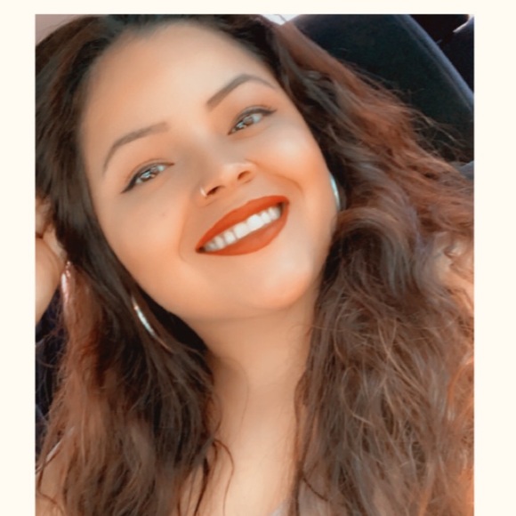 Meet your Posher, Chantel - Picture 1 of 1